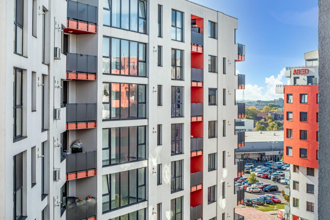 Ari - Ared Luxurious Apartments With Balcony & Free Parking Arad Luaran gambar