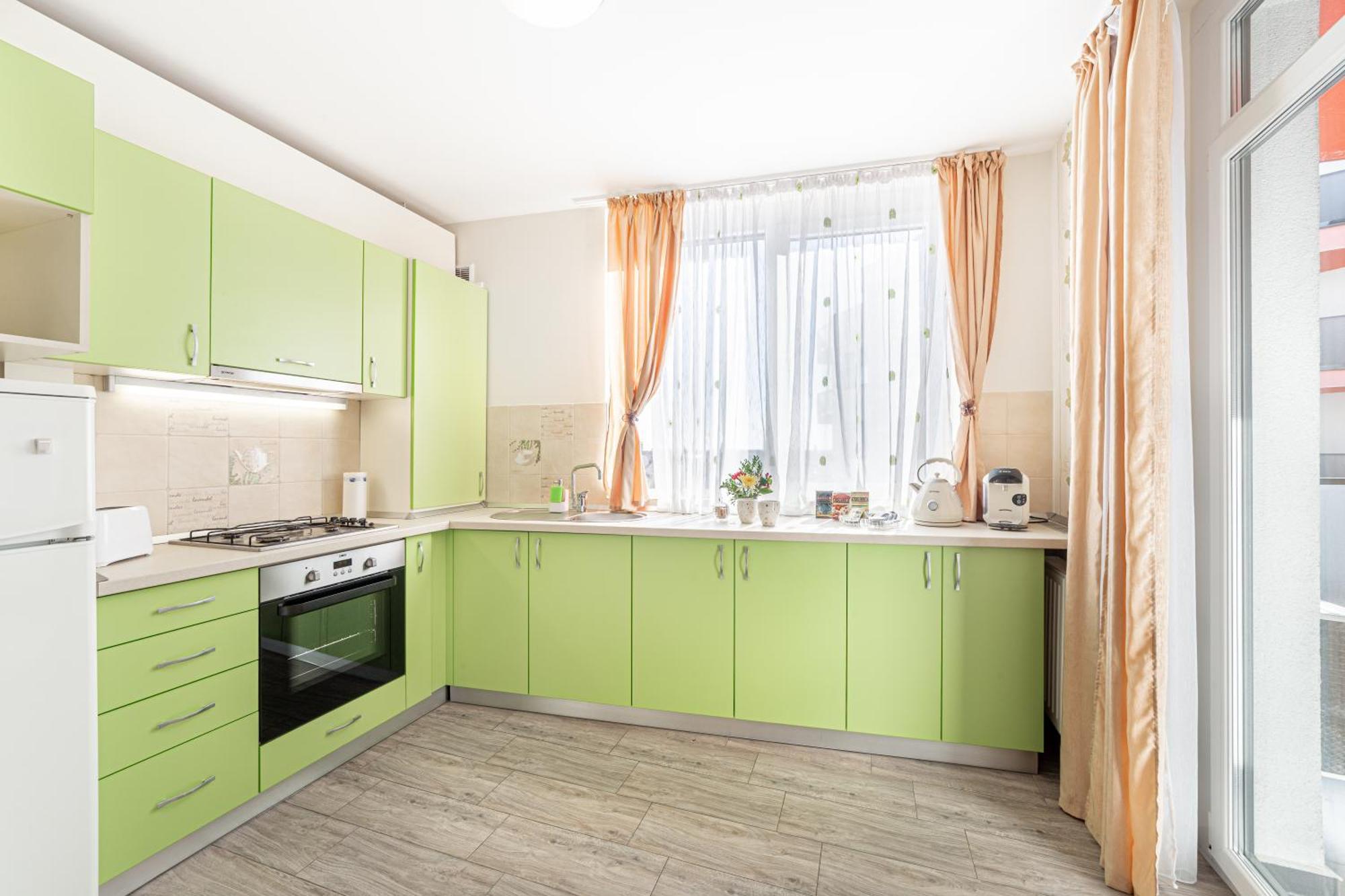 Ari - Ared Luxurious Apartments With Balcony & Free Parking Arad Luaran gambar