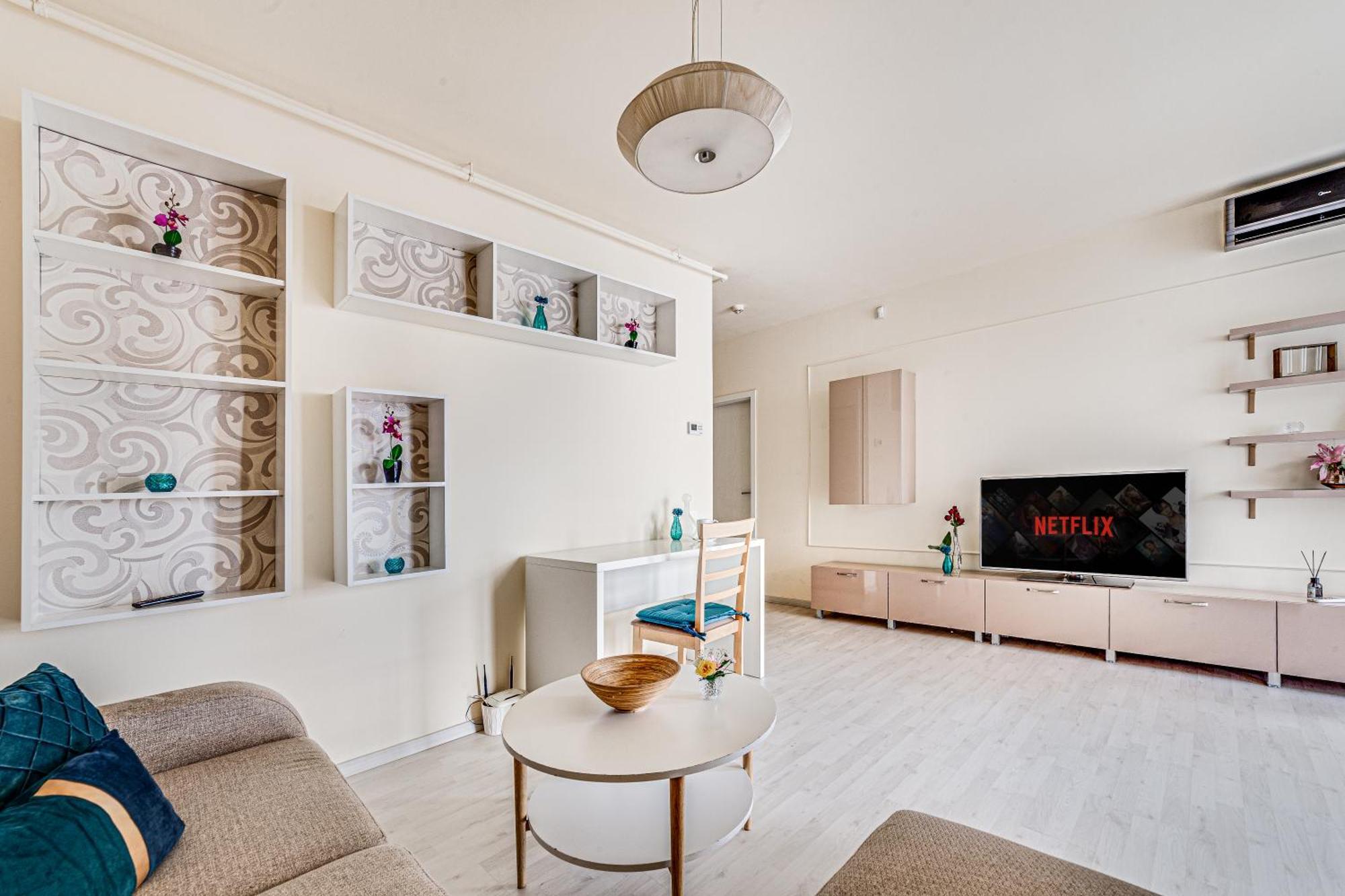 Ari - Ared Luxurious Apartments With Balcony & Free Parking Arad Luaran gambar